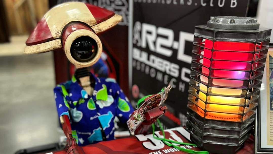 Pit Droid photo 8
