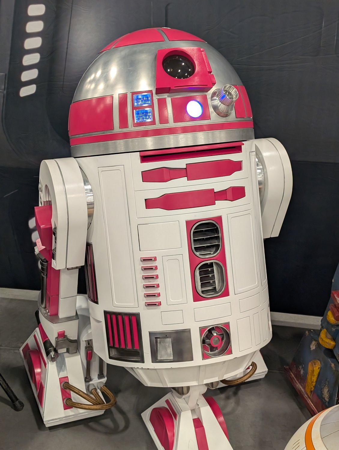 R2KT-33 photo 5